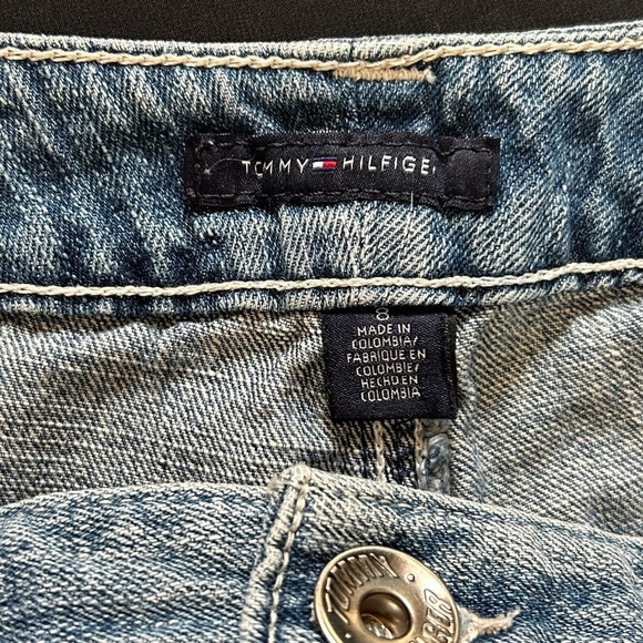 Tommy Hilfiger Women's Denim Shorts - Picture 3 of 9